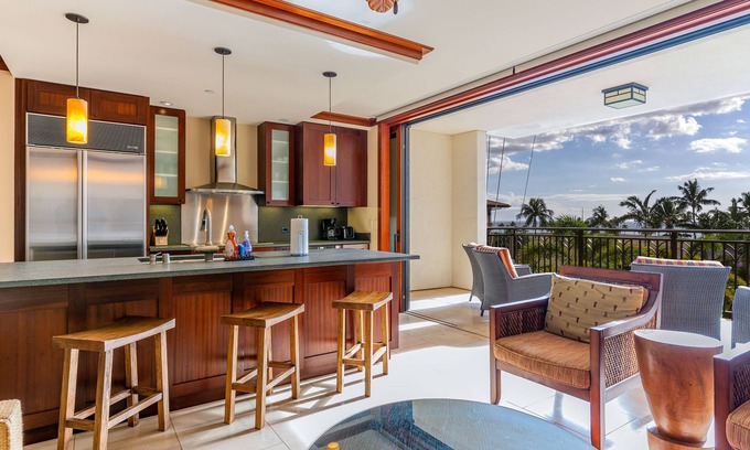 Kapolei Condo | Spacious 3 Bed 2 1/2 Bath Ocean View Beach Villa (O-401)
