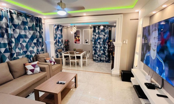 Tema Apartment | Spacious 3-bedroom Apartment with WiFi/AC in Tema.