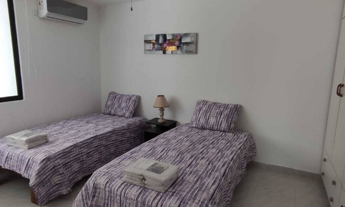 Punta Paitilla Apartment | Spacious 3-bedroom apartment in charming Panama City with WiFi and AC
