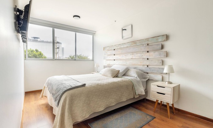 Santa Catalina Apartment | Spacious 3-Bedroom Apartment near San Isidro, next to Santa Catalina mall.