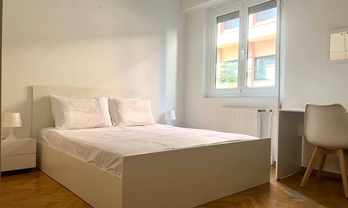 Kypseli Apartment | Spacious 4 Bd Gem in Historic Kipseli Area