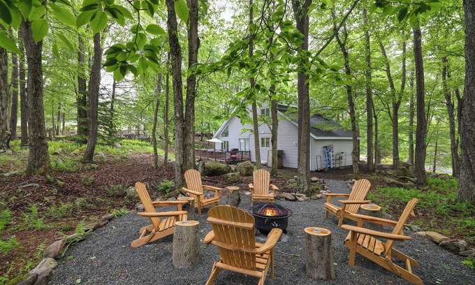 Gouldsboro House | Spacious 4-bed~2 Bath home in Gouldsboro with AC, WiFi, Game-room and Firepit!
