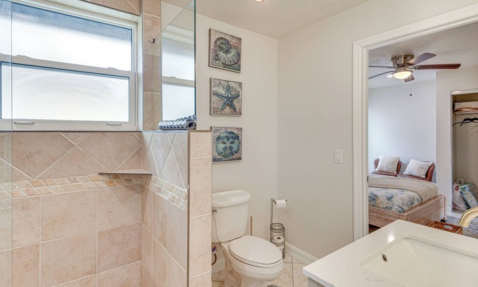 Daytona Beach Apartment | Spacious 4-bedroom home in Daytona Beach close to beach