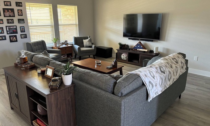 Crestview House | Spacious 4-Bedroom, 2-Bath Home in Crestview, FL - Perfect for Families & Groups