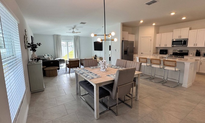 Rotonda Lakes House | Spacious 4-bedroom house in charming Rotonda West with WiFi, AC, Parking.