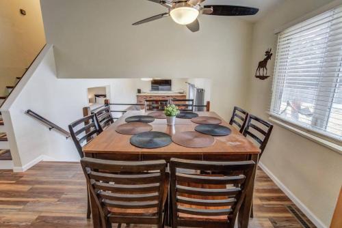 Northeast Colorado Springs House | Spacious 4BD Dog-friendly Home near USAF Academy