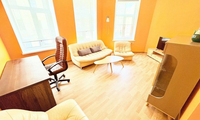 Grizinkalns Apartment | Spacious and Bright Apartment w/Free Parking and Self-Check-In