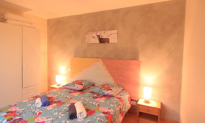 Le Buisson-de-Cadouin House | Spacious and bright gite for 4/6 people in a quiet location near Sarlat