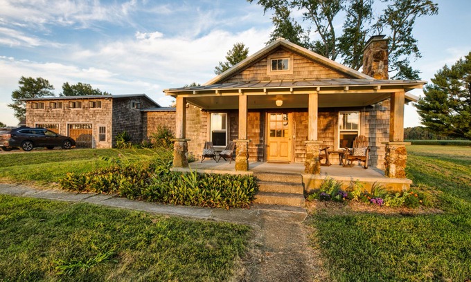 Orleans House | Spacious and restful rural retreat house for families and groups.