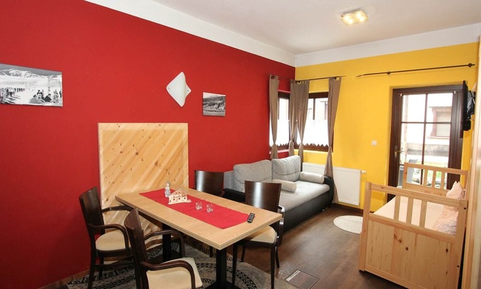 Huben House | Spacious Apartment in Längenfeld with Sauna