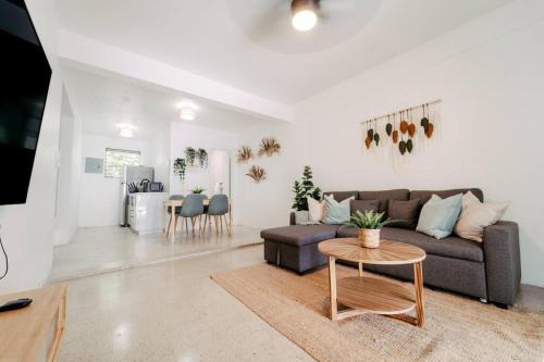 San Isidro Apartment | Spacious Apartment close to San Juan and El Yunque