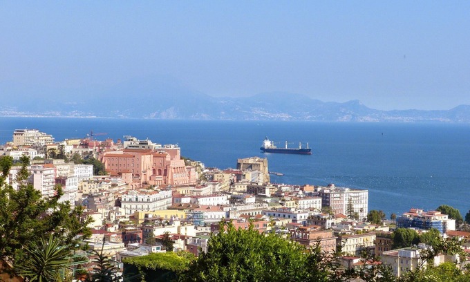Vittorio Emanuele Apartment | Spacious Apartment in C1900 Palazzo. Quiet and Secure Position. Wi-FI
