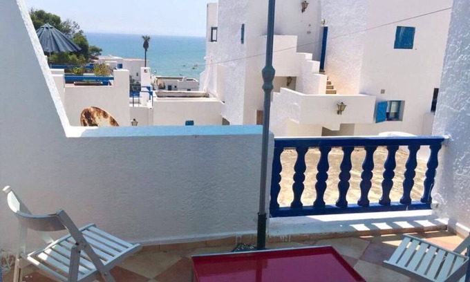 Martil Apartment | Spacious apartment overlooking Cabonegro beach in northern Morocco