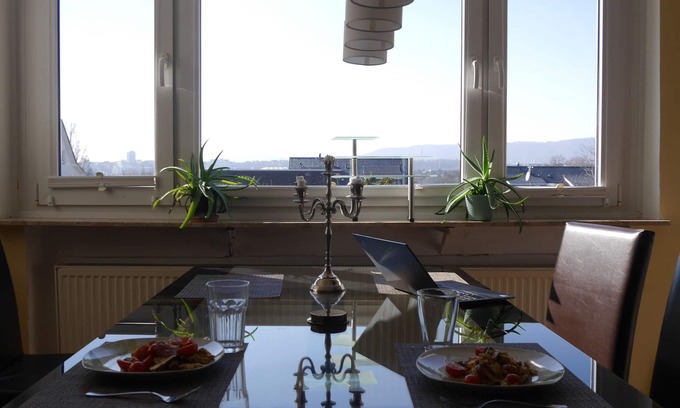 Fasanenhof Apartment | Spacious apartment with Hercules view near the university