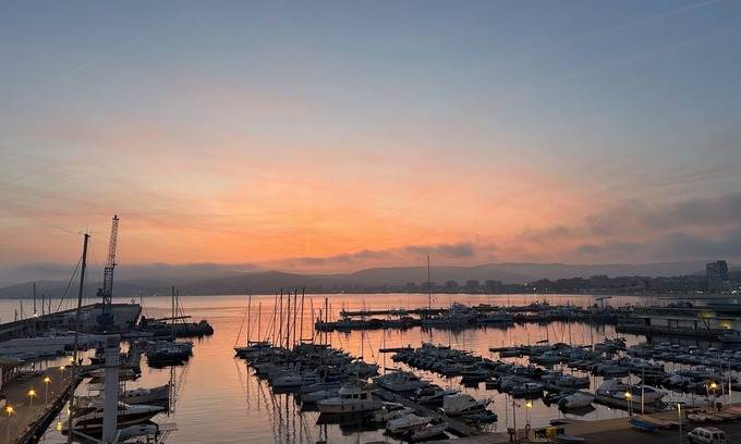 Palamos Apartment | Spacious apartment with spectacular sea views
