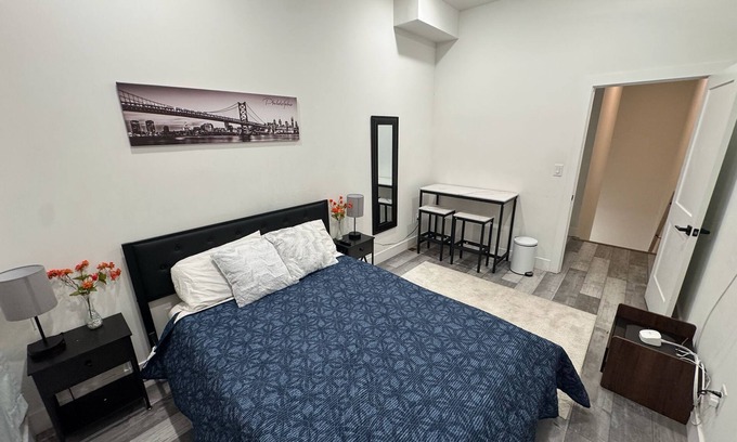 West Philadelphia Apartment | Spacious Apt Sleeps 3