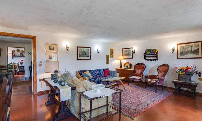 Crespano del Grappa Cottage | Spacious Cottage in Veneto