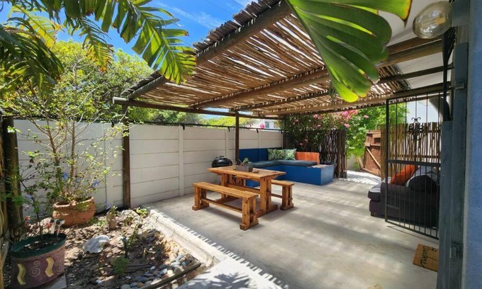 Bloubergstrand Apartment | Spacious cottage near Bloubergstrand beach