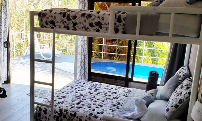 Parrita House | Spacious Family Treehouse w/Pool