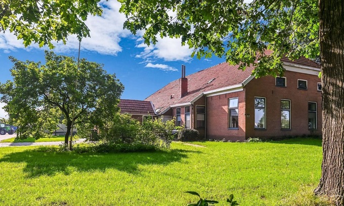 Tweede Exloermond Other | Spacious Farmhouse in Tweede Exloërmond with Patio