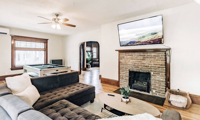 Payne - Phalen House | Spacious Home 6 Minutes from Downtown St. Paul
