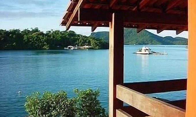 Bonfim House | Spacious home - ocean front - 6 suites and 3 rooms