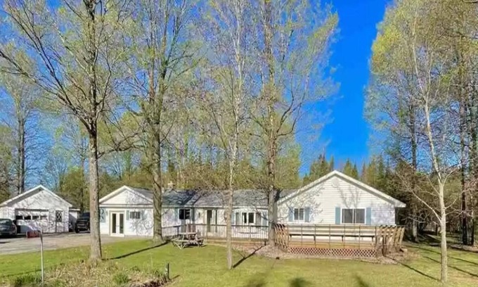 Rapid River House | Spacious home made for large groups and families! Close to many UP destinations!
