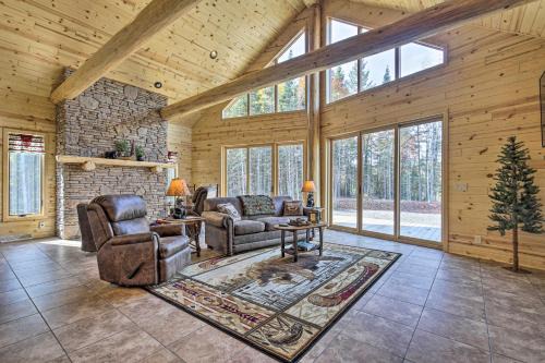 Hurley House | Spacious Hurley Home with Game Room Near Lakes