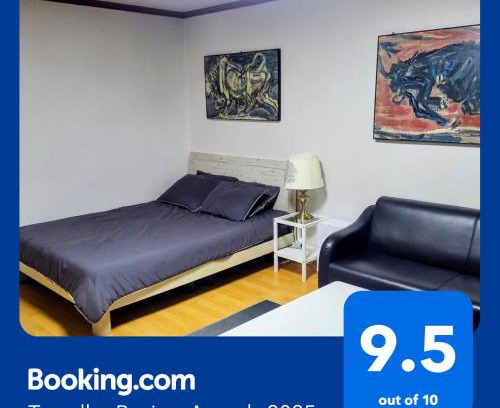 Itaewon Apartment | Spacious Master Suite #5