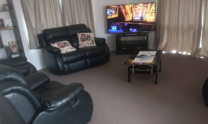 Methven House | SPACIOUS METHVEN CRASH PAD