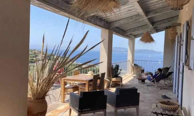 Le Pradet House | Spacious panoramic house with calm sea view in Le Pradet, 4 minutes walk from the beach