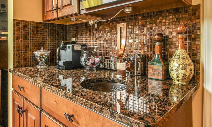 Effort House | Spacious Poconos Vacation Rental w/Game Room