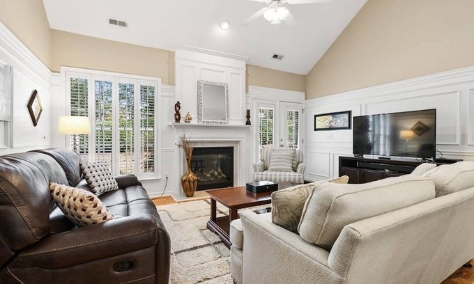 Northwest Raleigh House | Spacious & Private Getaway Near Downtown Raleigh!