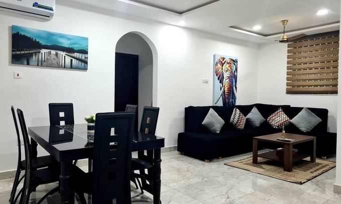 Adenta Apartment | Spacious, Quiet & Cozy- Close to Highway-Parking