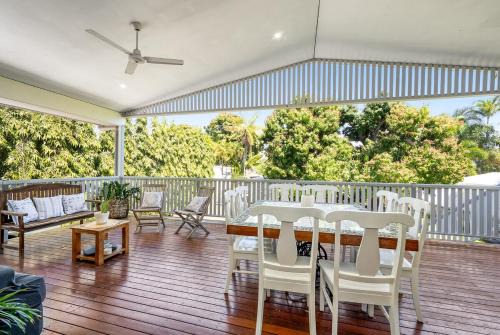 Belgian Gardens House | Spacious Queenslander Retreat