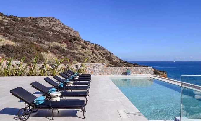 Kounelion Villa | Spacious Sea view Villa with private pool