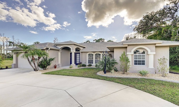 Pine Valley House | Spacious split plan 4 bed, 3 bath luxury home with private sunny deck and pool.