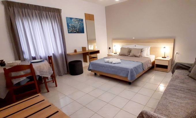 Sougia Apartment | Spacious studio locaded in Sougia, 5 min from the beach!