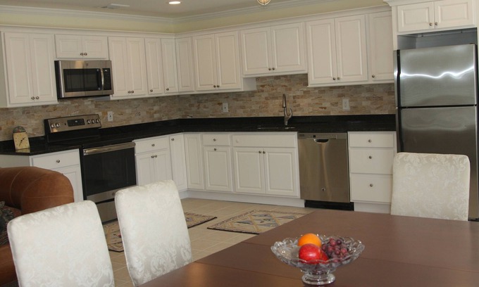 Newport House | Spacious, Updated, 2 Bedroom, 2 Bathroom Home Beside NY and Ida Lewis Yacht Club