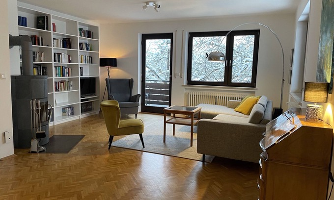 Muensing Apartment | Spacious vacation apartment on Lake Starnberg