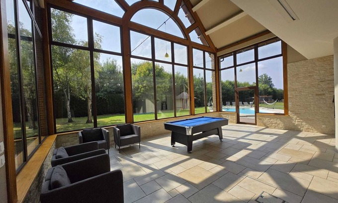 Vitrai-sous-Laigle House | Spacious villa with pool