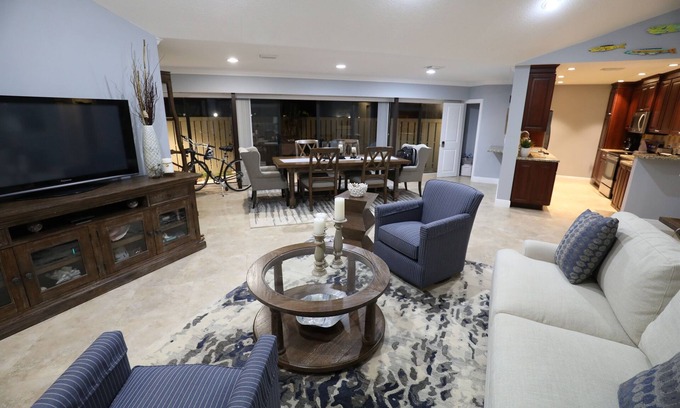 Bella Vista House | Spacious, walk to beach, meticulously clean, 2 BR, 1 level, ground level Condo