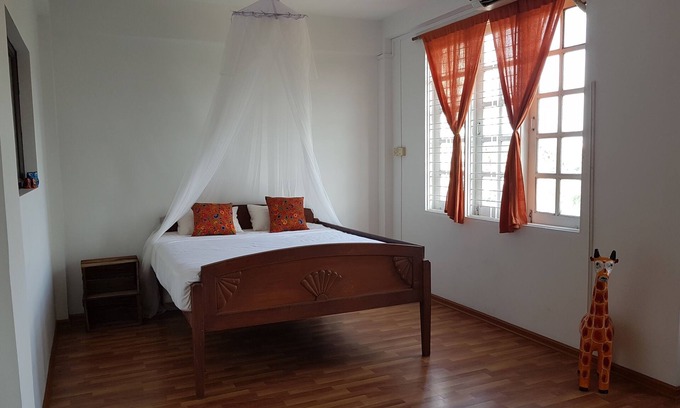San Chaung Apartment | Spacious Yangon Family Home