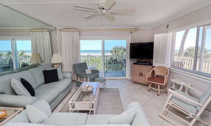 St. Augustine Beach Apartment | Spanish Trace 220-Beautiful Oceanfront Views!