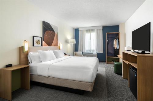 St. Robert Hotel | Spark by Hilton St Robert Fort Leonard Wood