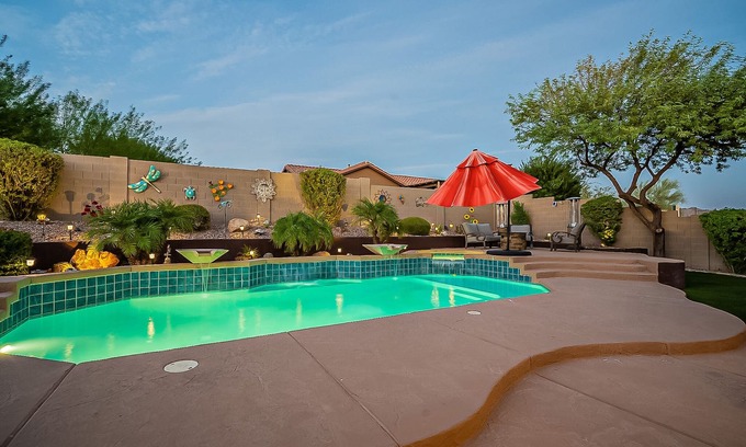 Rio Vista House | Sparkling clean family retreat with pool, game room, Wi-Fi golf & Lake Pleasant