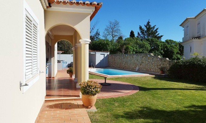 Luz Villa | Special detached family Villa, own pool, BBQ kitchen, huge garden near Luz Beach