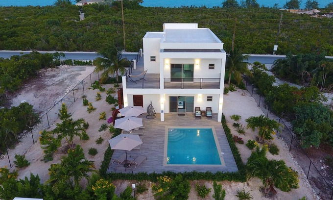 Long Bay Villa | SPECIAL DISC, 3BR PRIVATE VILLA, OCEAN VIEW, GREAT AMENITIES, STEPS TO THE BEACH