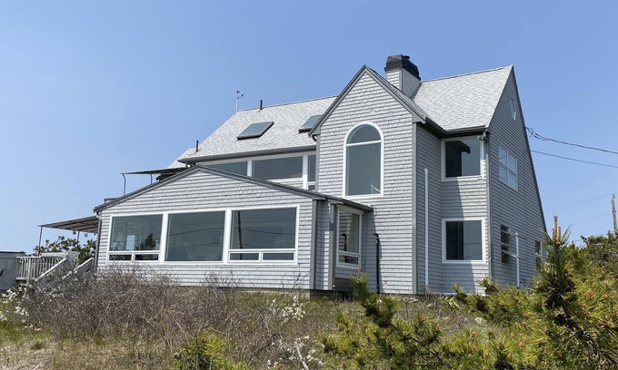Adamsville House | Spectacular Ocean home located next to Horseneck Beach.