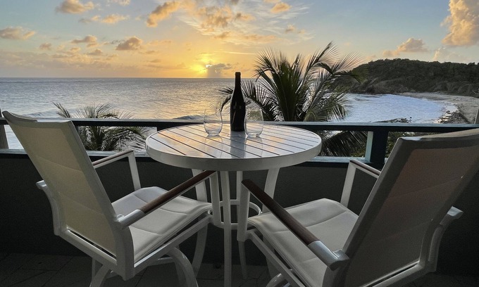 South Coast Condo | Spectacular Oceanfront Villa: Stunning Views, Breezes, Serenity, and Pristine!